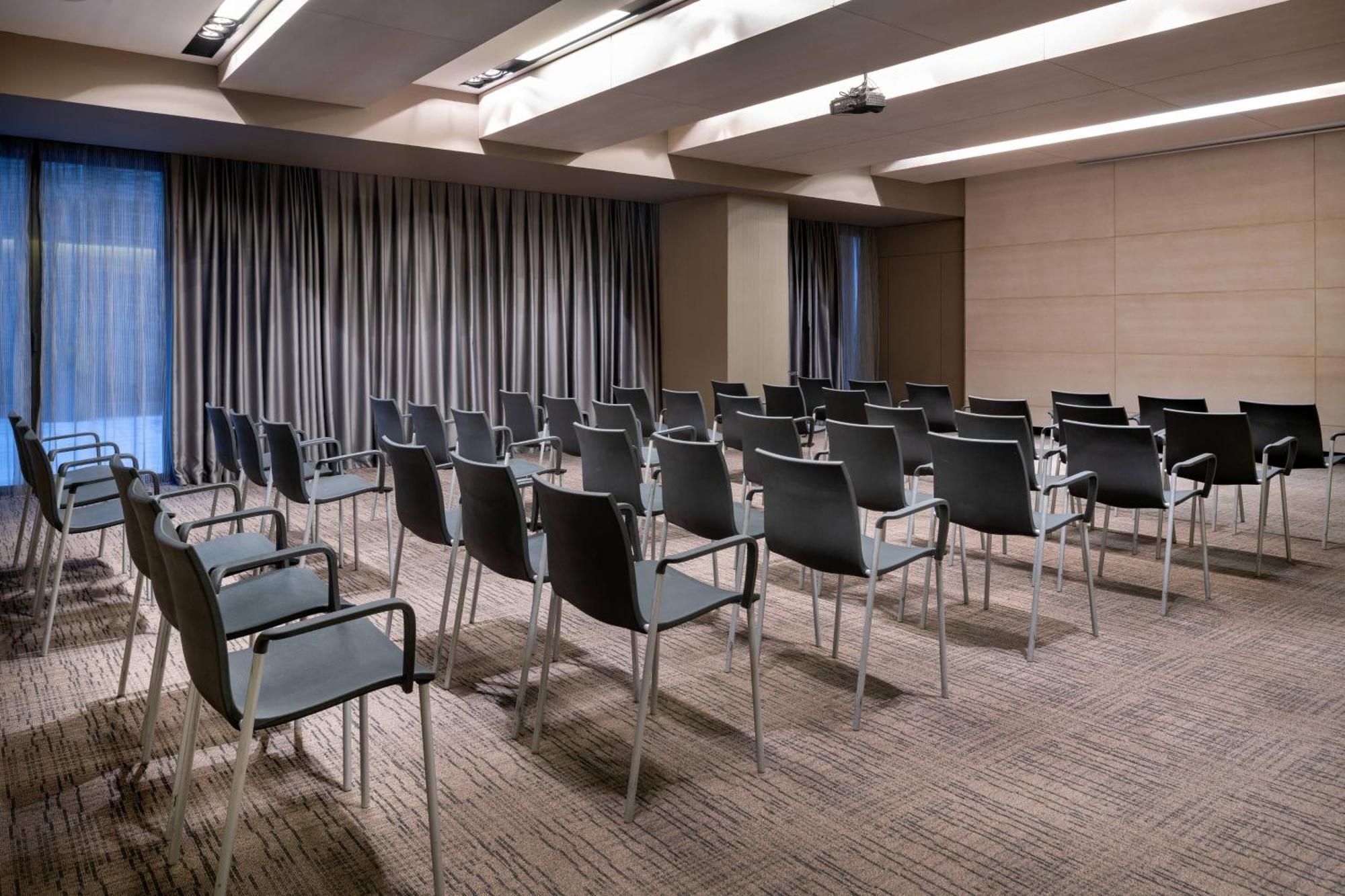 Ac Hotel Sants By Marriott Barcelona Eksteriør billede
