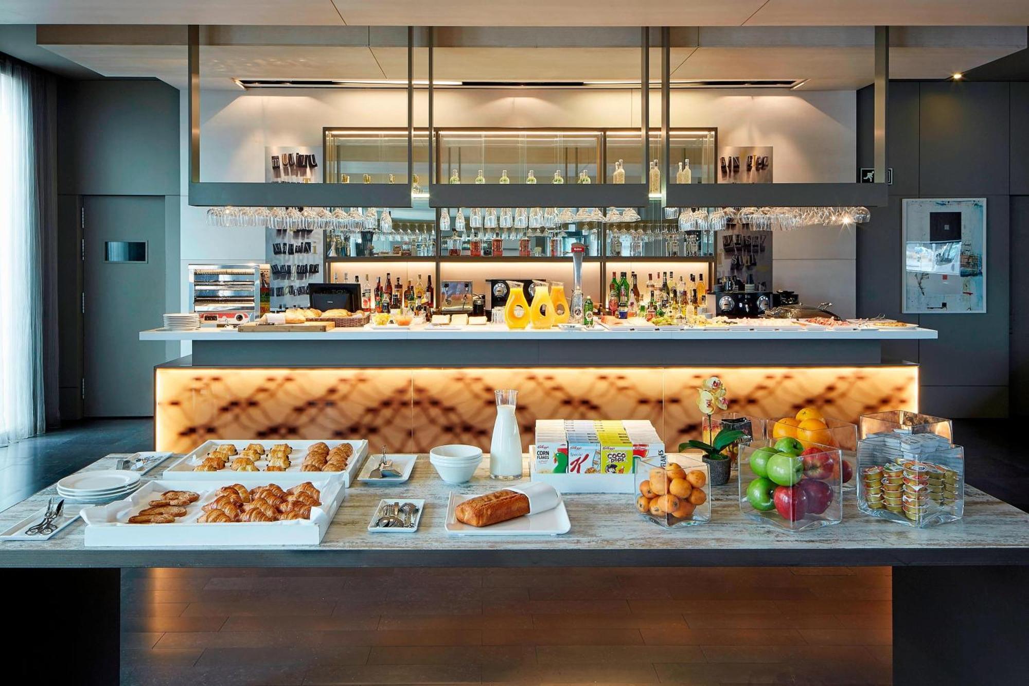 Ac Hotel Sants By Marriott Barcelona Eksteriør billede