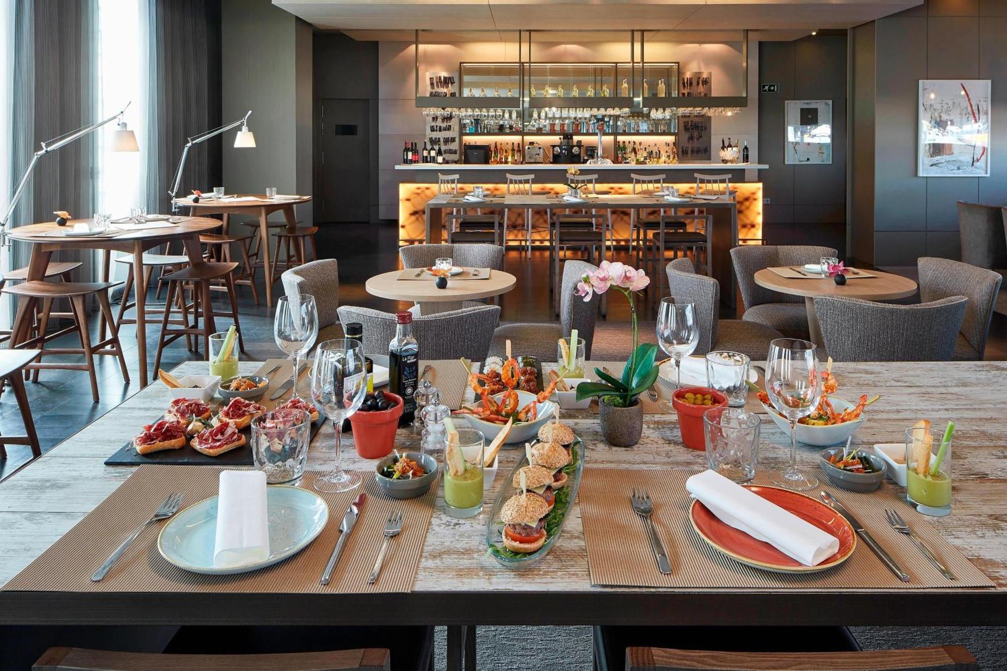 Ac Hotel Sants By Marriott Barcelona Eksteriør billede