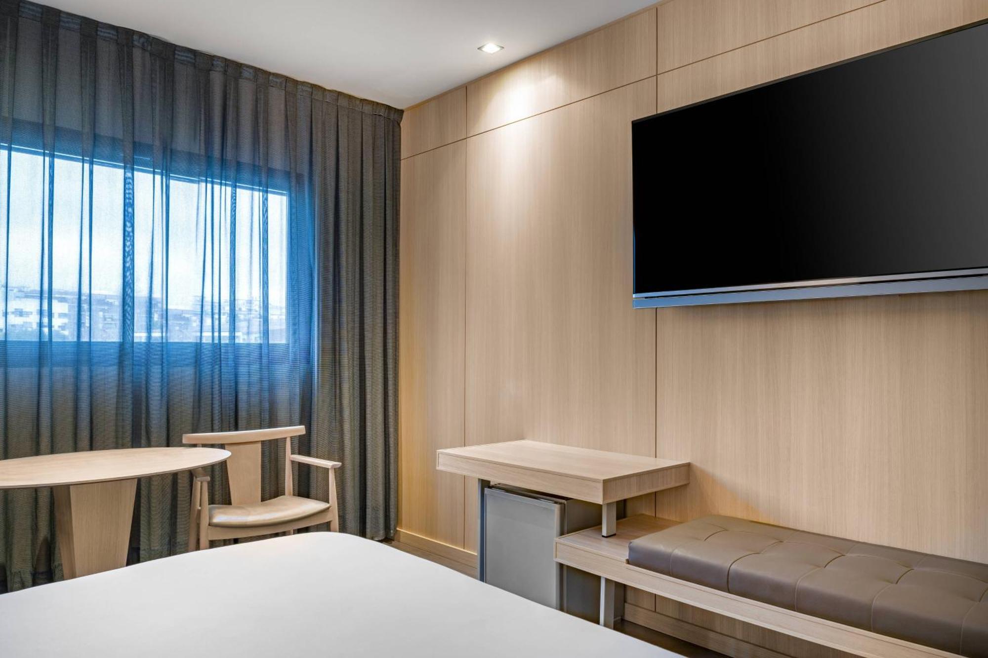 Ac Hotel Sants By Marriott Barcelona Eksteriør billede
