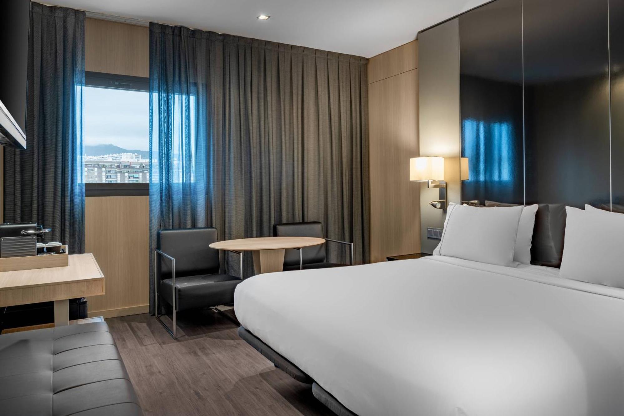 Ac Hotel Sants By Marriott Barcelona Eksteriør billede